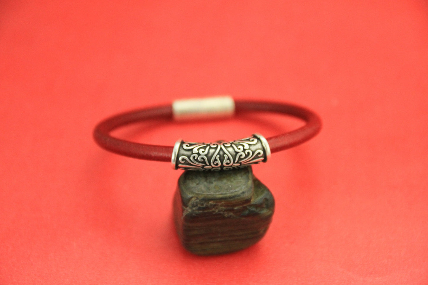 RS0050>>MADE in EUROPE zamak 5mm engraved tube, 5mm hole zamak tube slider, round cord engraved tube, qty1