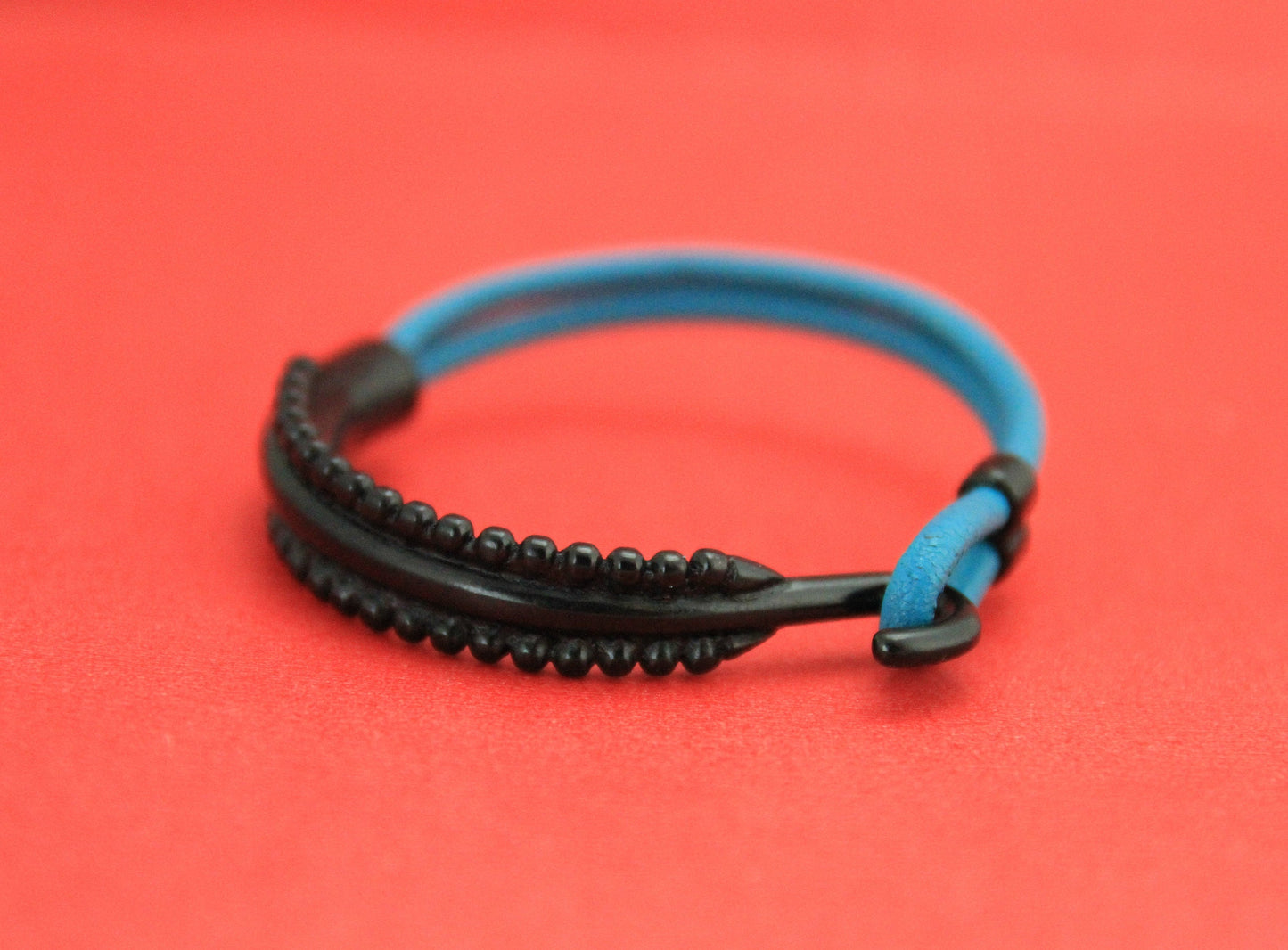 B0083>>MADE IN EUROPE zamak half bracelet with separator, half cuff, black half bracelet, Qty 1set