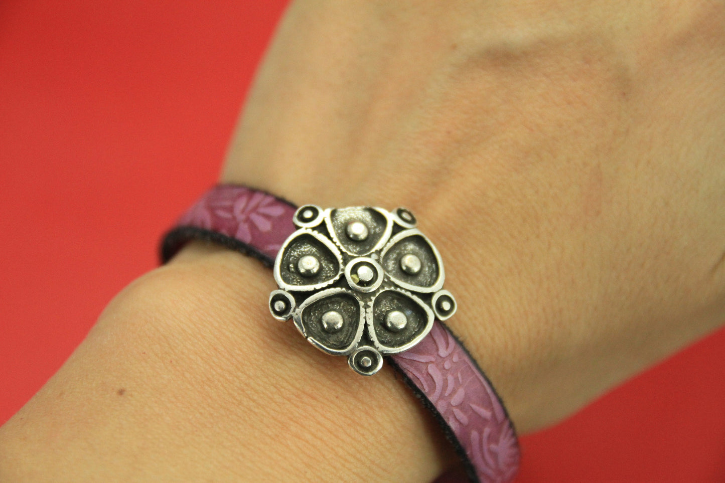 FS0406>>MADE in EUROPE zamak focal piece slider, 10mm flat cord slider, 10mm leather cord engraved slider, (Qty1)