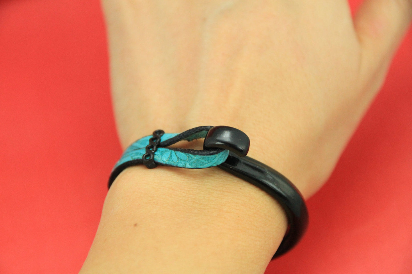 B0077>>MADE in EUROPE zamak half bracelet, flat cord half bracelet finding with slider, half bracelet, qty 1set