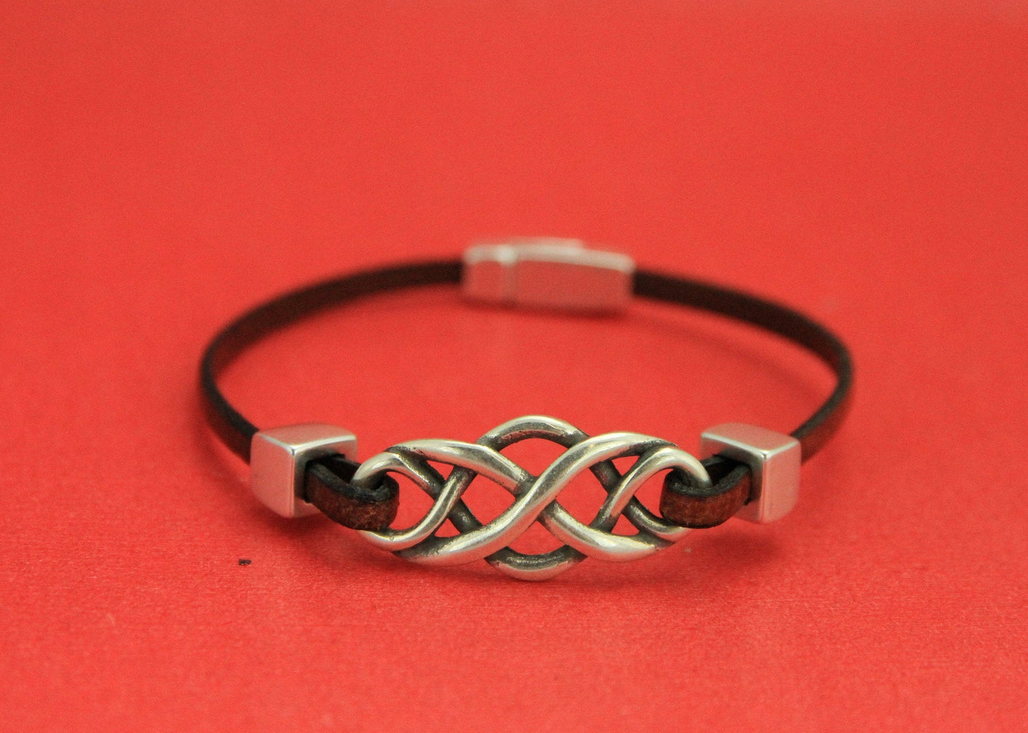 C0142>>MADE in EUROPE zamak knot connector, bracelet connector, qty 1