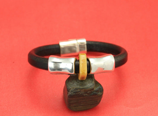 LS0053>>MADE IN EUROPE 2 licorice sliders, 2 licorice zamak tubes, licorice zamak slider (Ablz167) Qty2