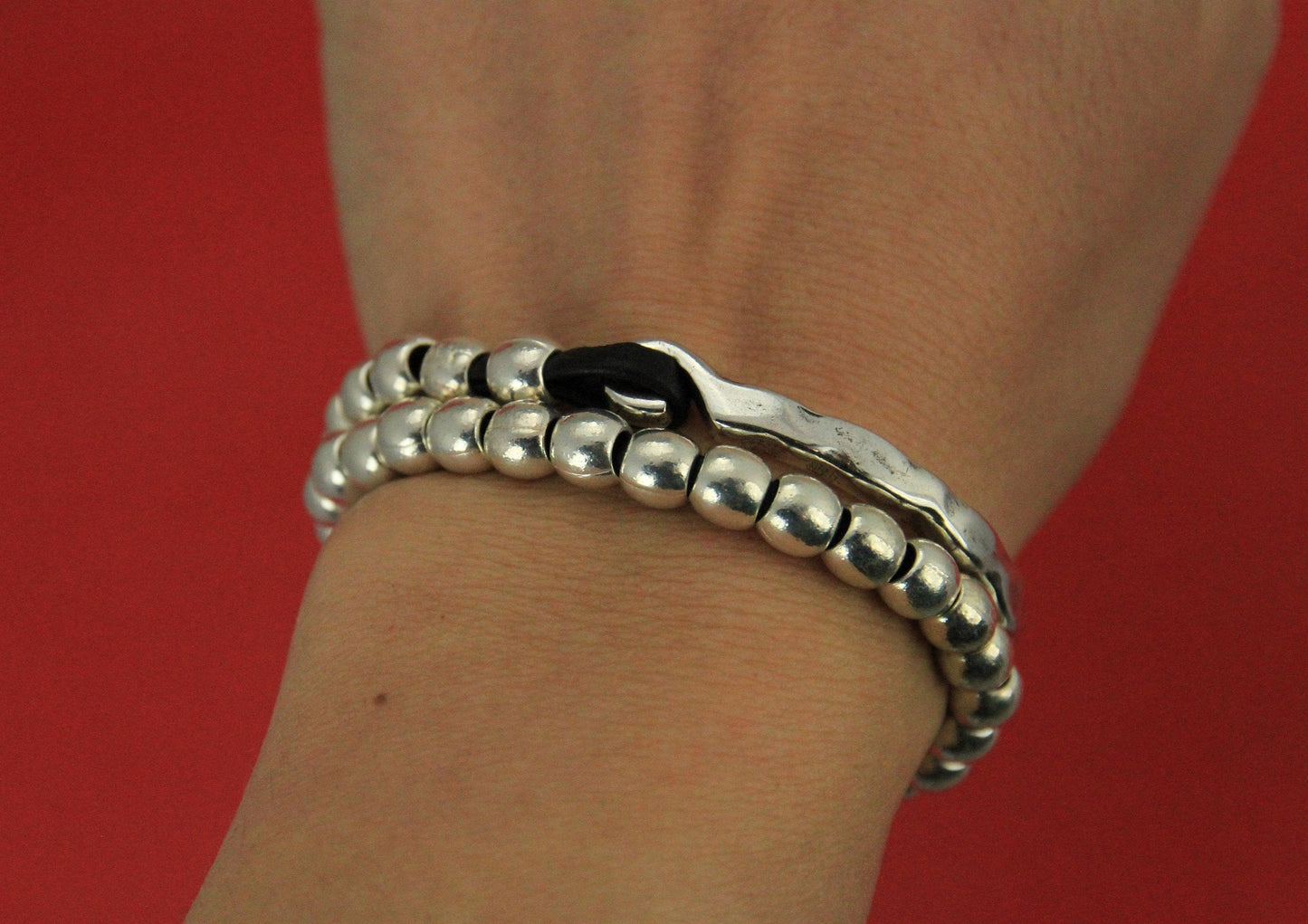 B0087>>MADE in EUROPE zamak half bracelet component, hammered zamak bracelet hook, Qty 1