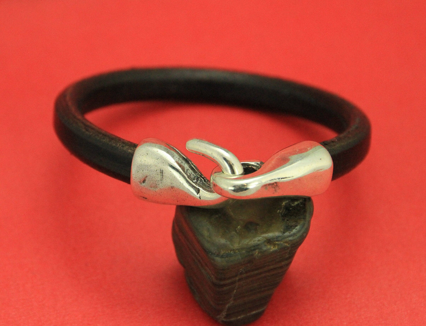 LC0021>>MADE in EUROPE zamak hook clasp, licorice cord hook clasp, licorice cord hook clasp, qty1