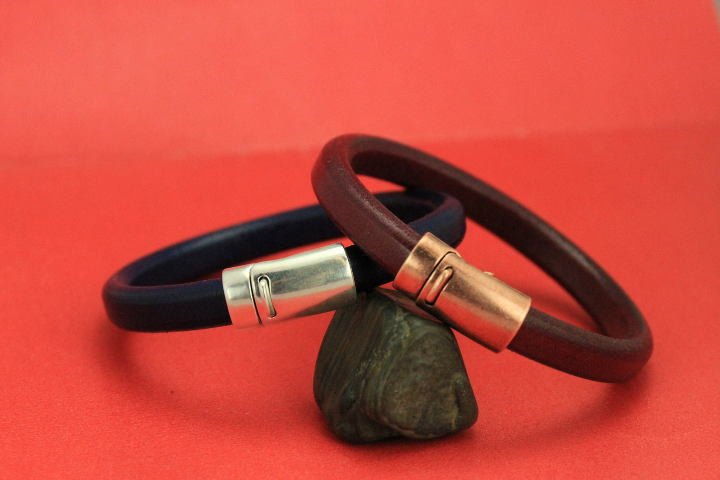 LC0004>>MADE in EUROPE zamak clasp for licorice cord, zamak clasp,  10x6mm clasp, Qty1