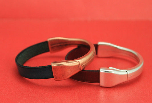 B0070>>MADE IN EUROPE zamak half bracelet, 10mm cord half cuff, silver half bracelet, copper half bracelet Qty1