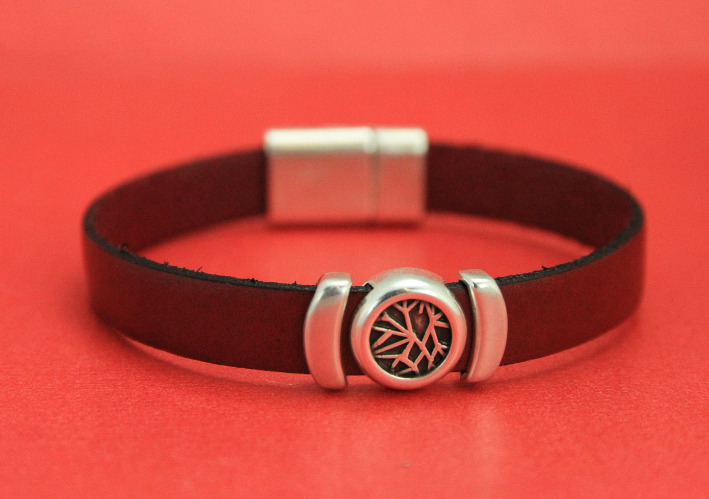 FS0437>>MADE in EUROPE 2 zamak round engraved sliders, 10mm flat cord sliders, 10mm leather cord sliders, Qty2