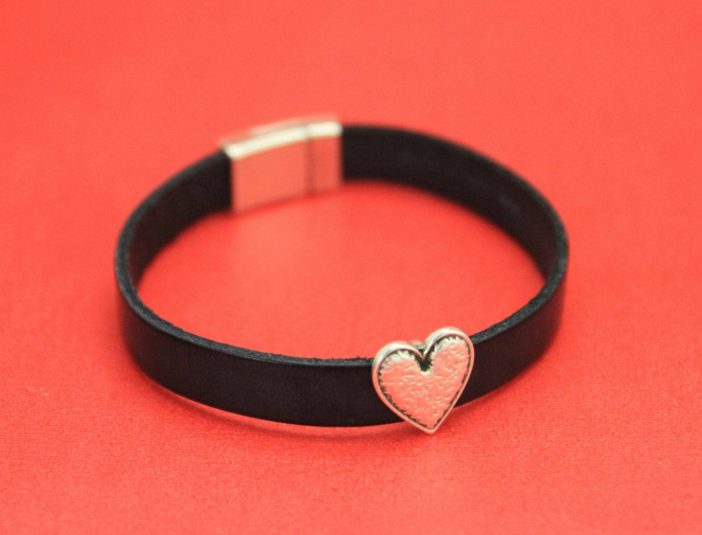 FS0412>>MADE in EUROPE 2 textured zamak heart sliders, 10mm flat cord crimpable sliders, 10mm flat cord heart sliders, qty2