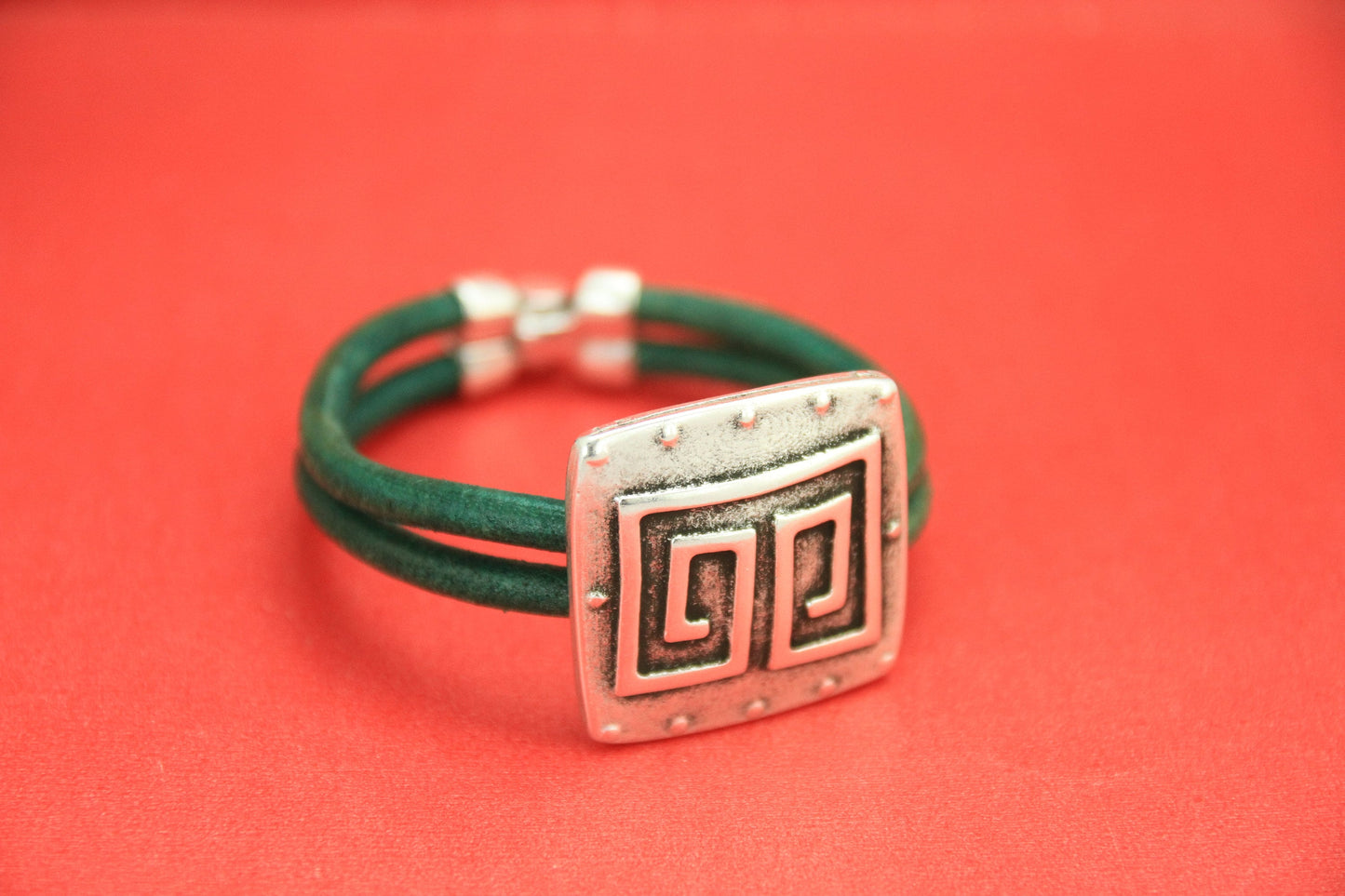 FS0417>>MADE IN EUROPE zamak large slider, greek spiral slider,large swirl slider. Qty1