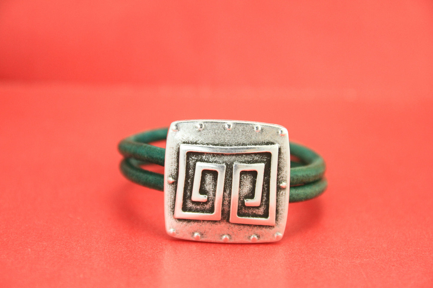 FS0417>>MADE IN EUROPE zamak large slider, greek spiral slider,large swirl slider. Qty1