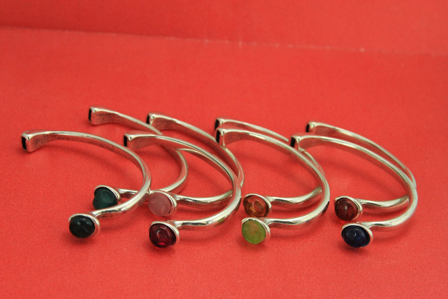 B0088>>MADE in EUROPE zamak half bracelet, 2mm round cord half bracelet with resin cabochon