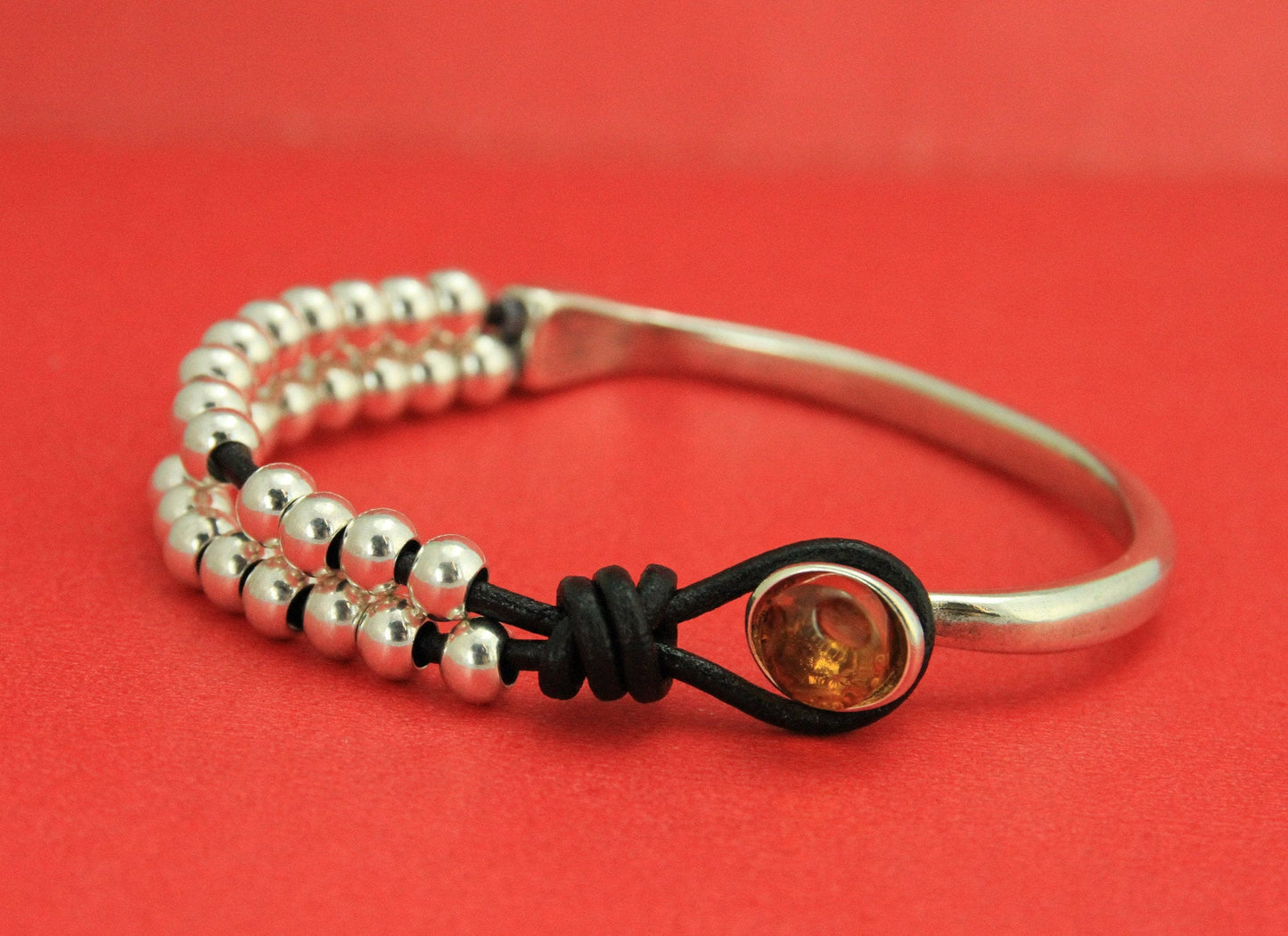 B0088>>MADE in EUROPE zamak half bracelet, 2mm round cord half bracelet with resin cabochon