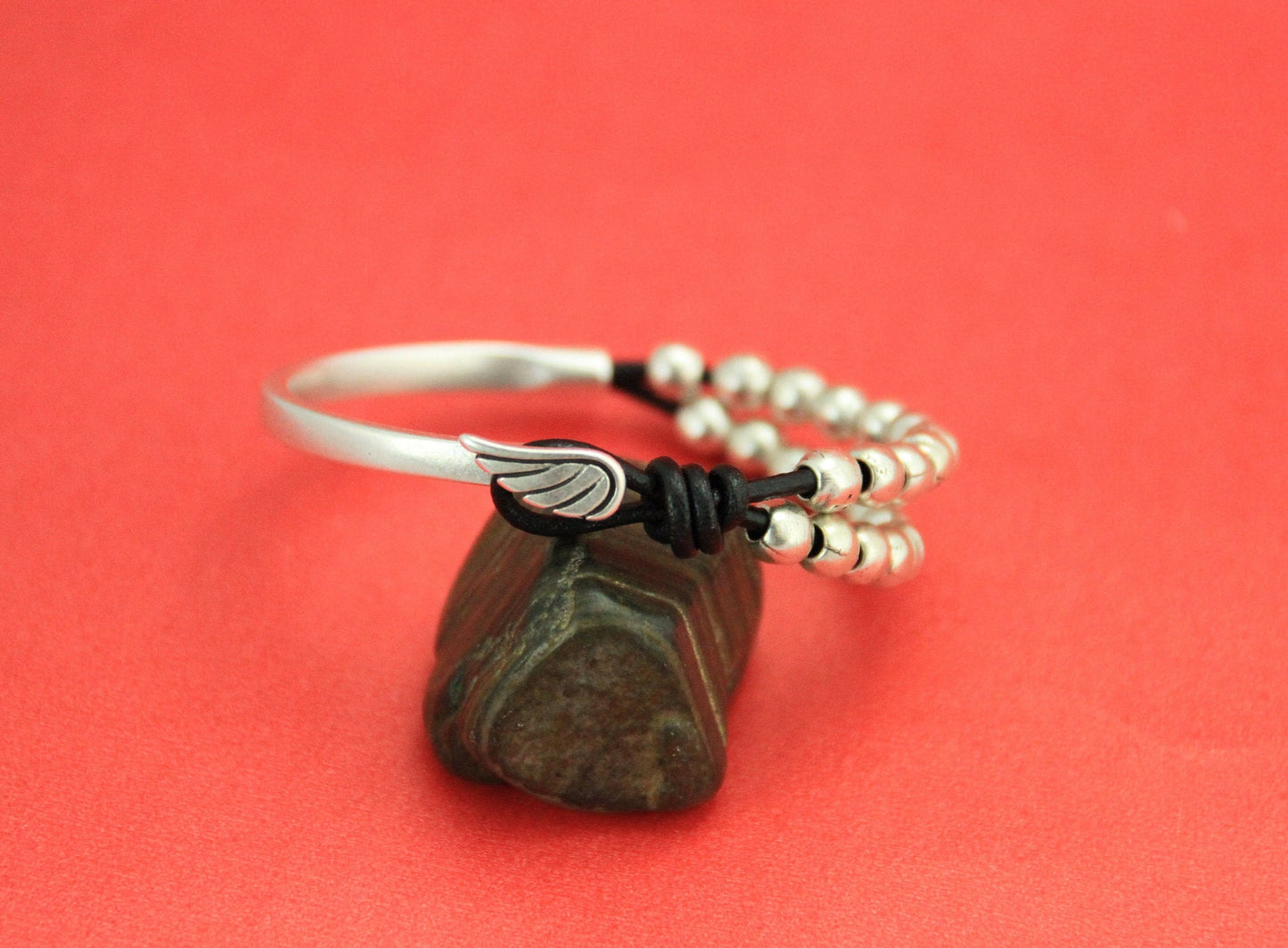 B0082>>MADE in EUROPE zamak angel wing half bracelet, silver half bracelet, zamak half cuff, Qty 1