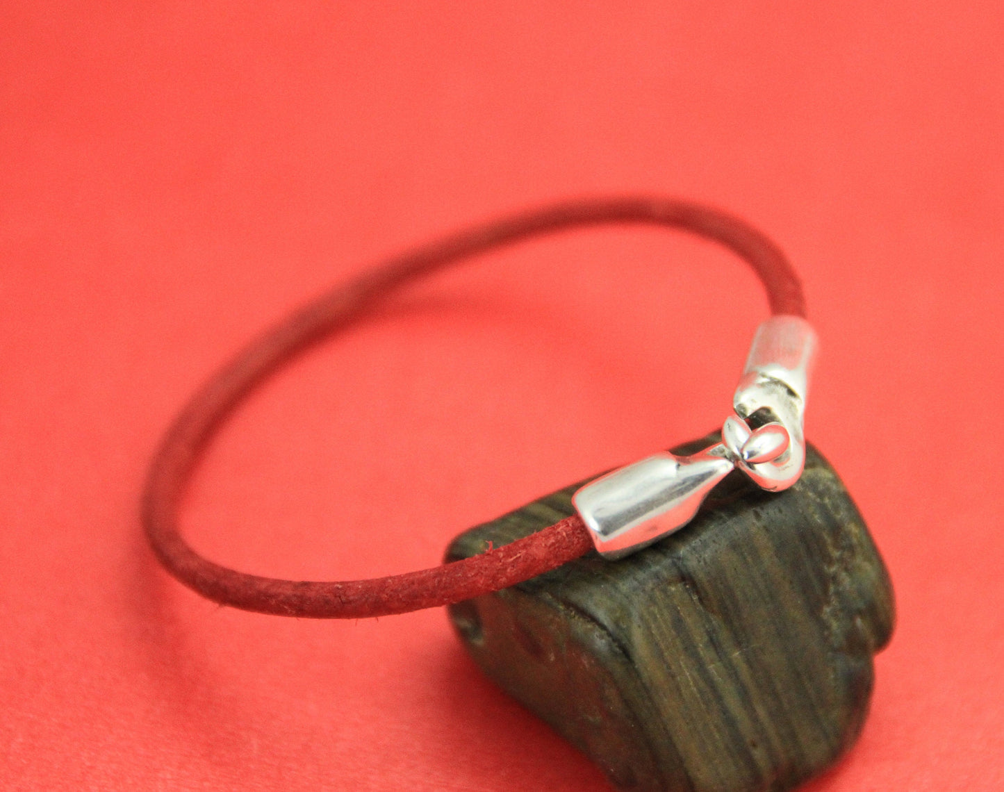RC0159>>MADE in EUROPE 2 zamak hook clasps for round leather cord, 3mm cord zamak hook clasp, qty2
