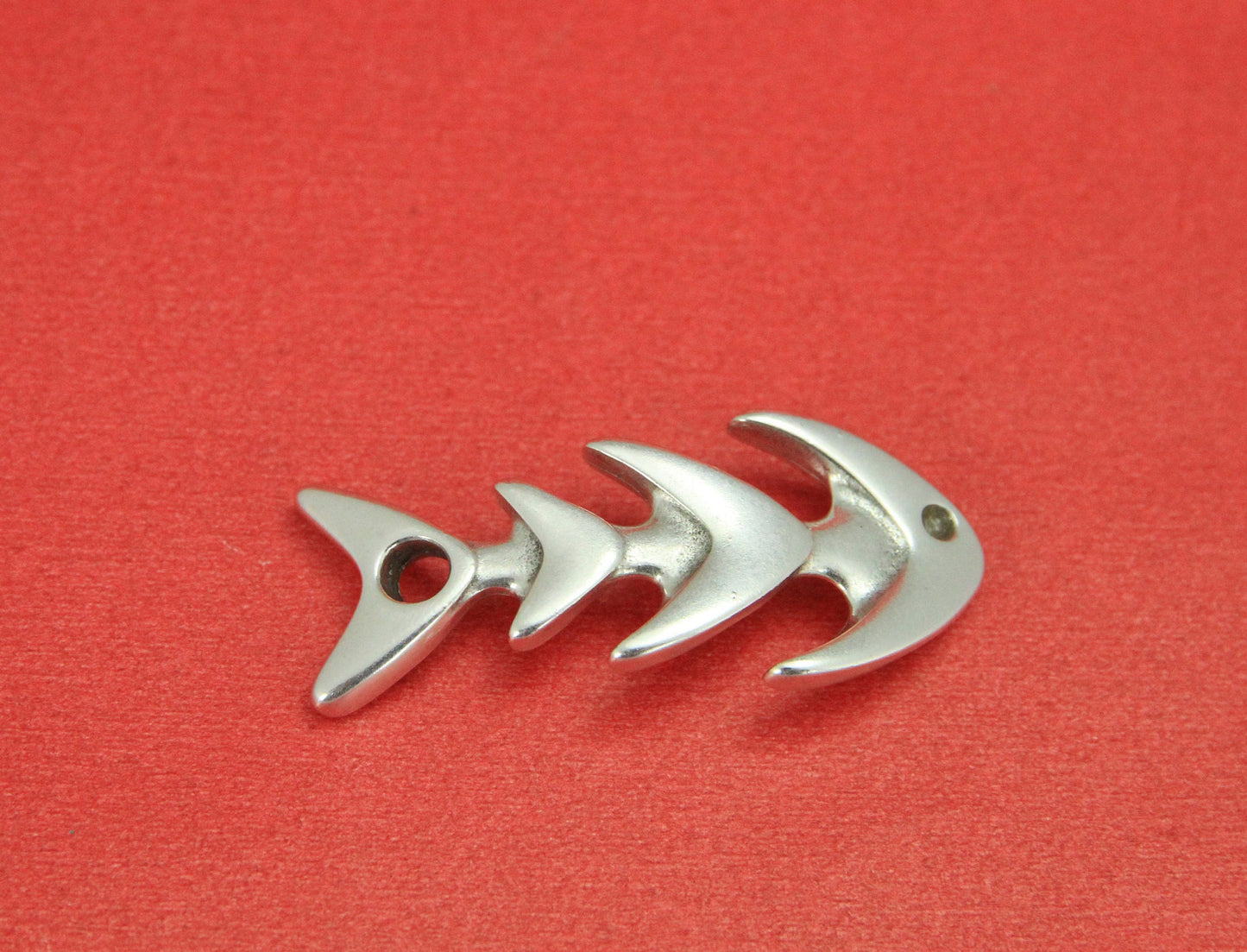 RC0162>>MADE in EUROPE zamak fish hook clasp, silver fish hook for bracelet, Qty 1 set