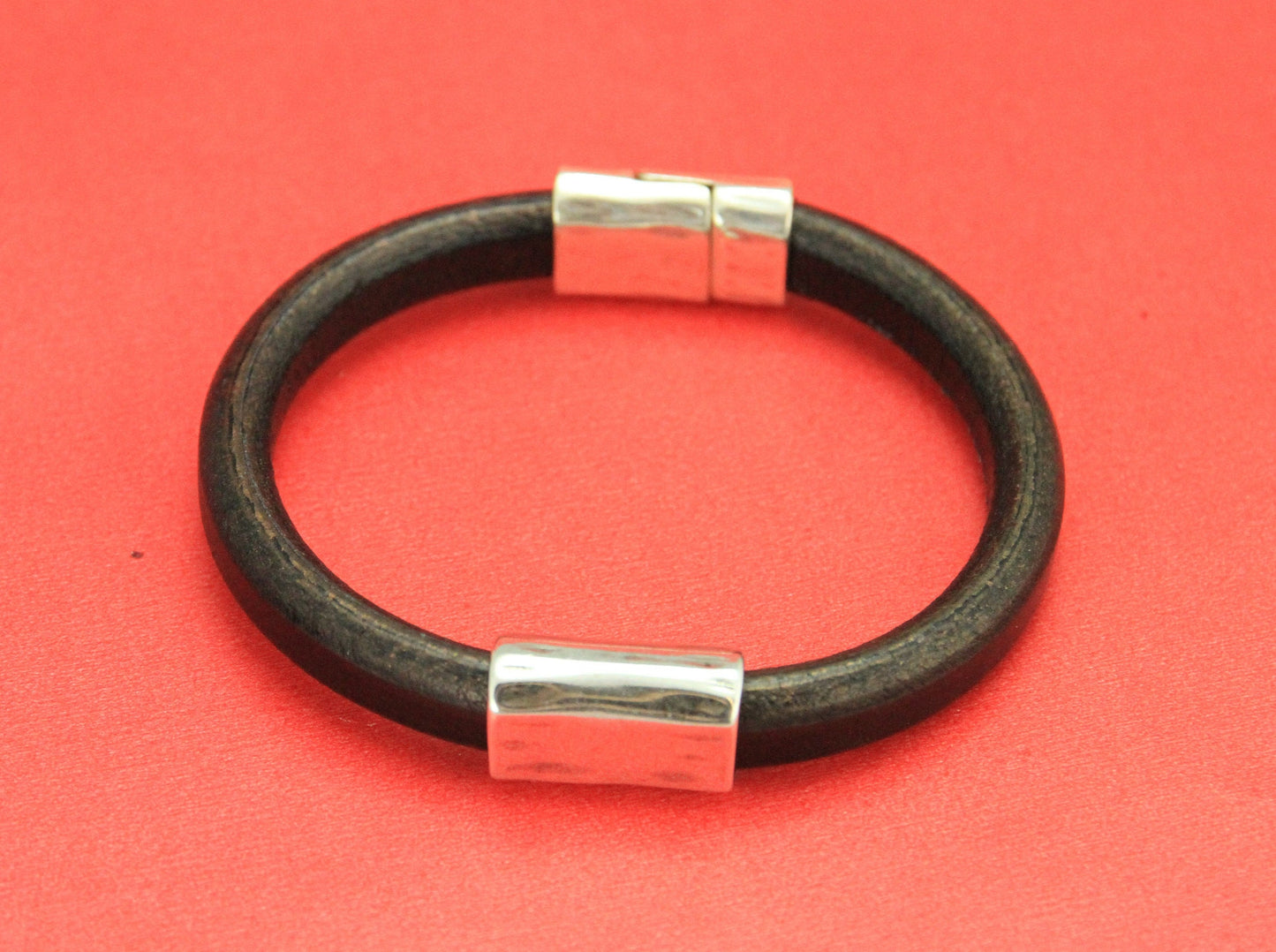 LS0054>>MADE IN EUROPE  licorice hammered tube slider, licorice zamak tube