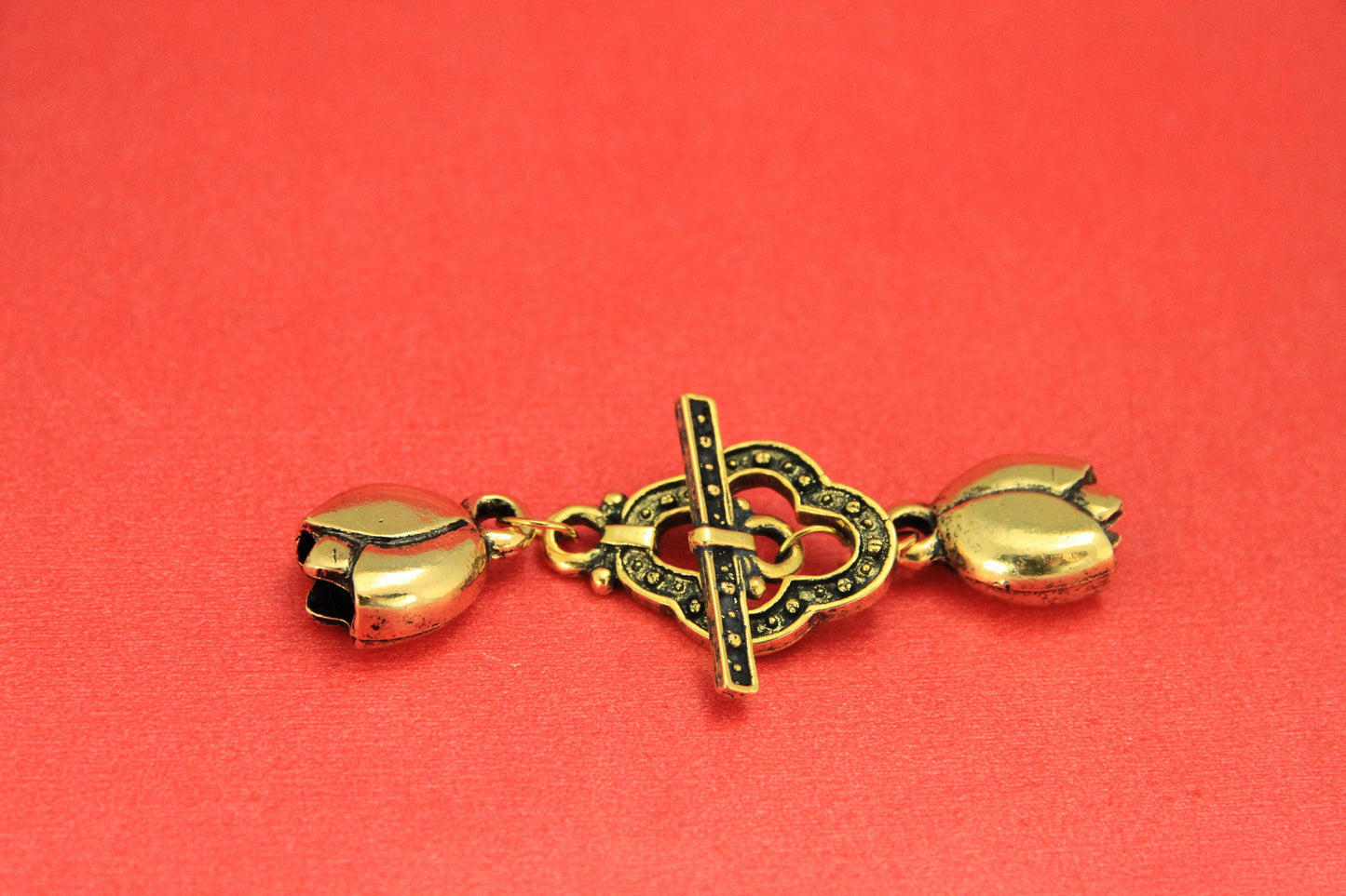 RC0164>>MADE in EUROPE gold toggle clasp for multi strand bracelet, gold toggle clasp for bracelet qty1
