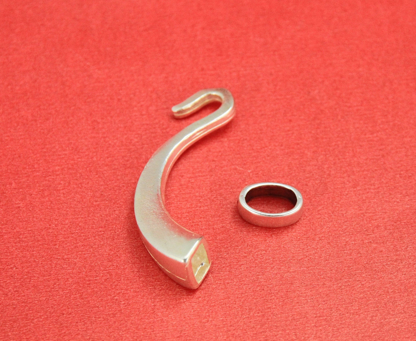 RC0167>>MADE in EUROPE zamak hook clasp, 5mm round cord hook clasp, qty1