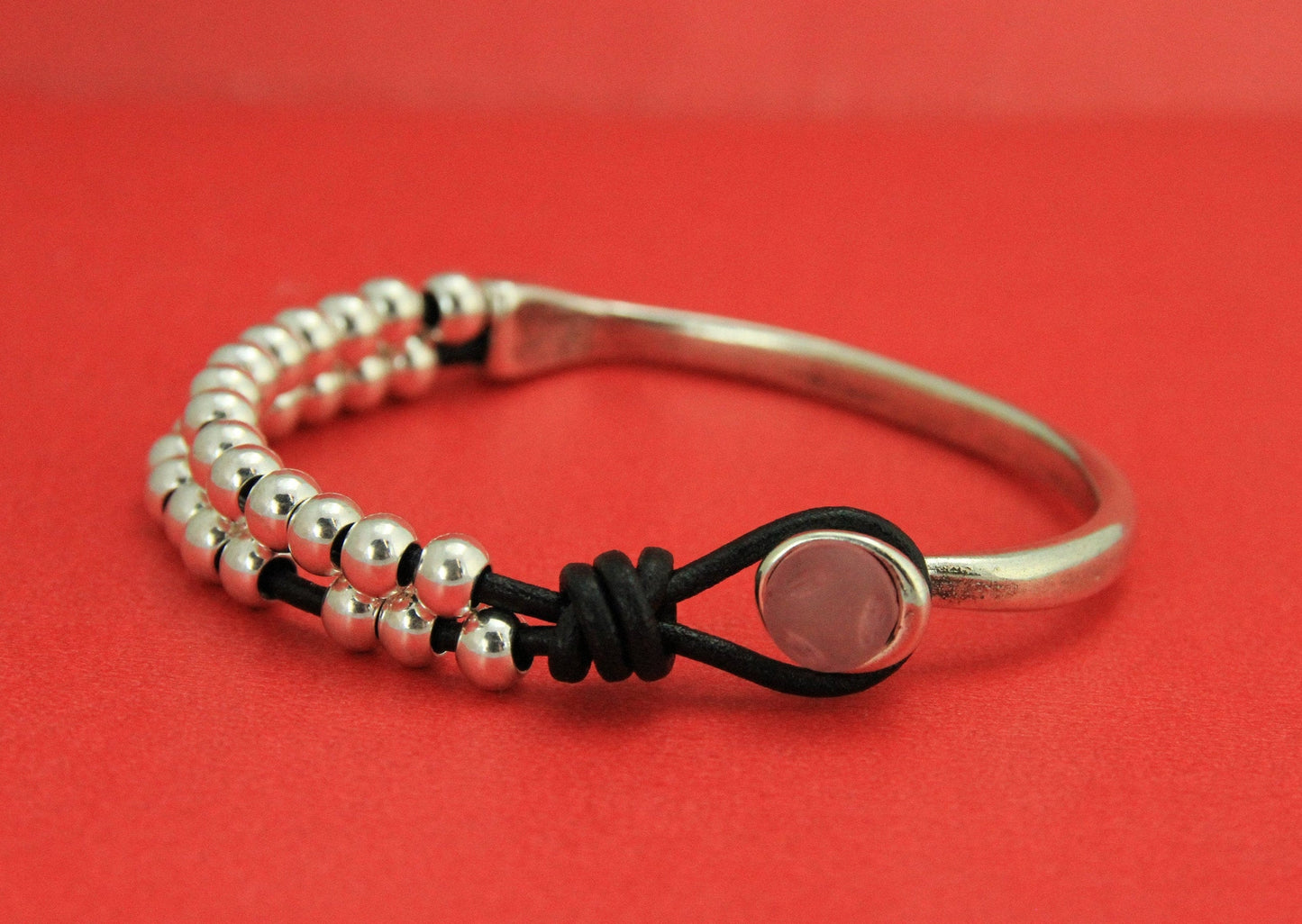 B0088>>MADE in EUROPE zamak half bracelet, 2mm round cord half bracelet with resin cabochon