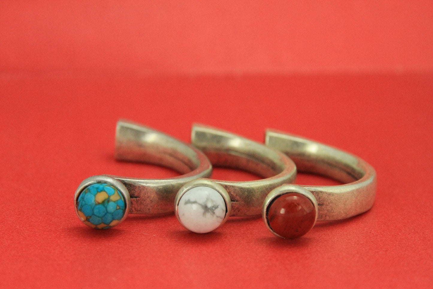B0089>>MADE in EUROPE zamak half bracelet with gemstone, 5mm cord half bracelet with natural gemstone cabochon