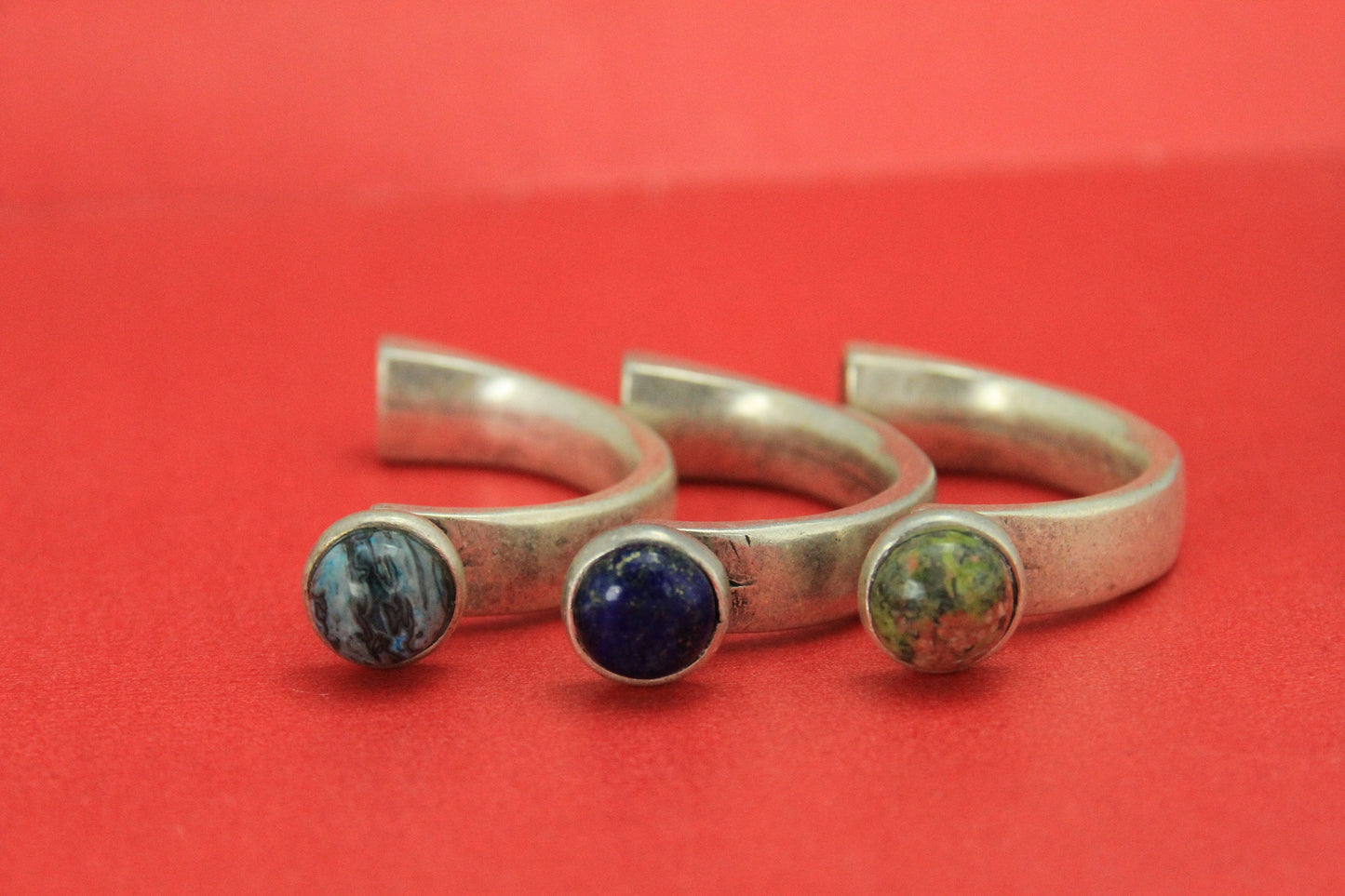B0089>>MADE in EUROPE zamak half bracelet with gemstone, 5mm cord half bracelet with natural gemstone cabochon