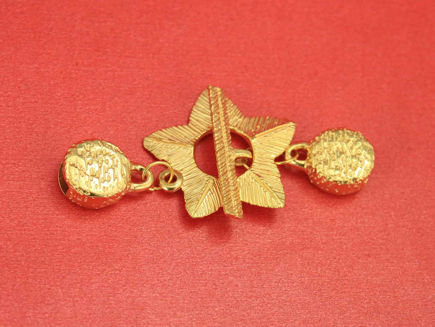 RC0163>>MADE in EUROPE zamak gold flower toggle clasp for multi strand bracelet, flower clasp for bracelet qty1