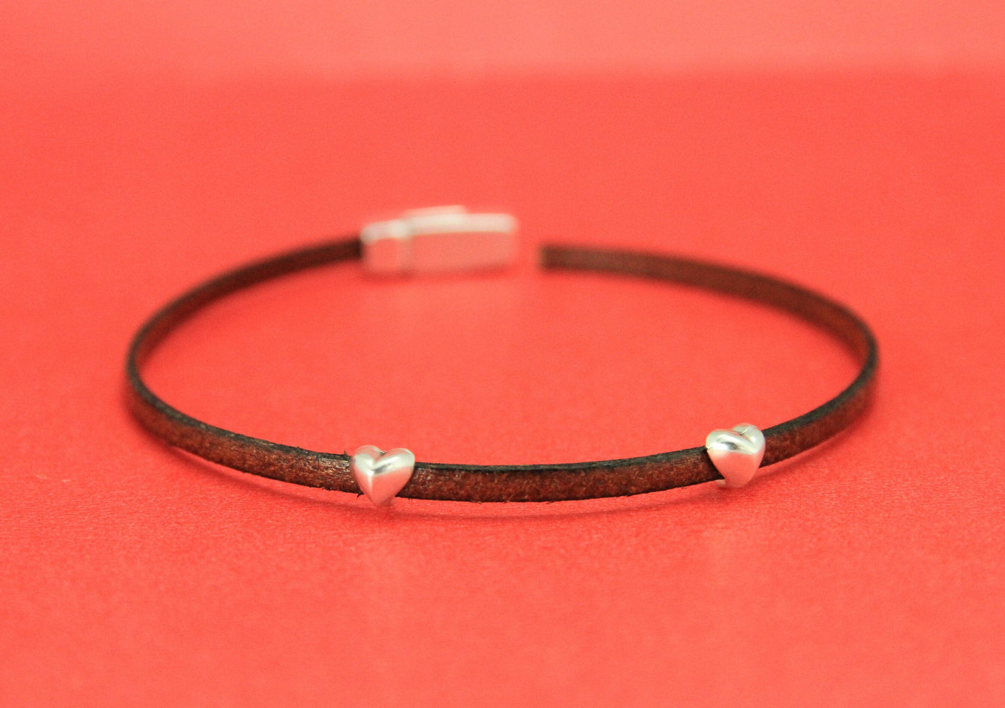 FS0448>>MADE IN EUROPE 4 zamak heart sliders, flat 3mm cord heart sliders, 3mm flat cord sliders. Qty4