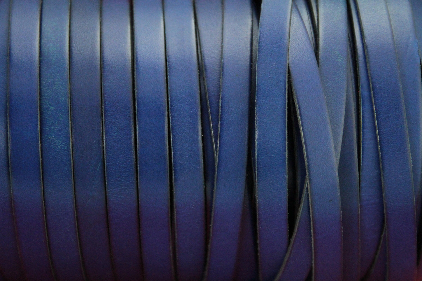 MADE in EUROPE 24" of genuine leather cord, flat 10mm leather cord, 10x2mm leather cord(MARF10AZV)