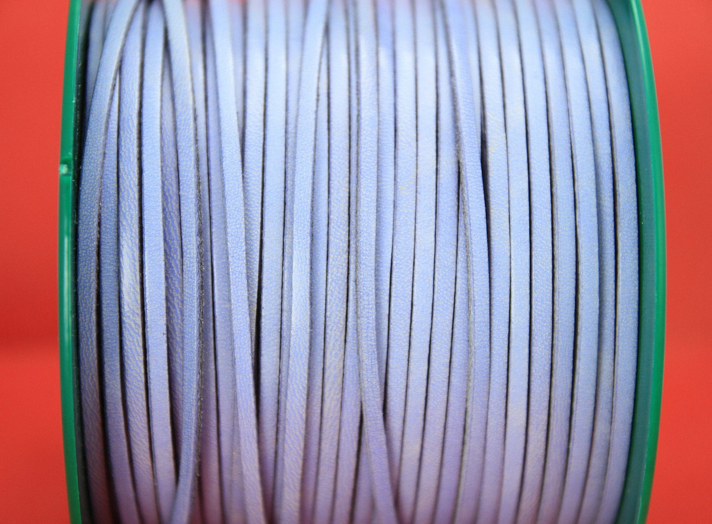 MADE in EUROPE 1 yard of 3mm lilac flat leather cord, genuine flat leather cord, 3x2mm lavender flat leather cord (MARF3VIOLPAST)