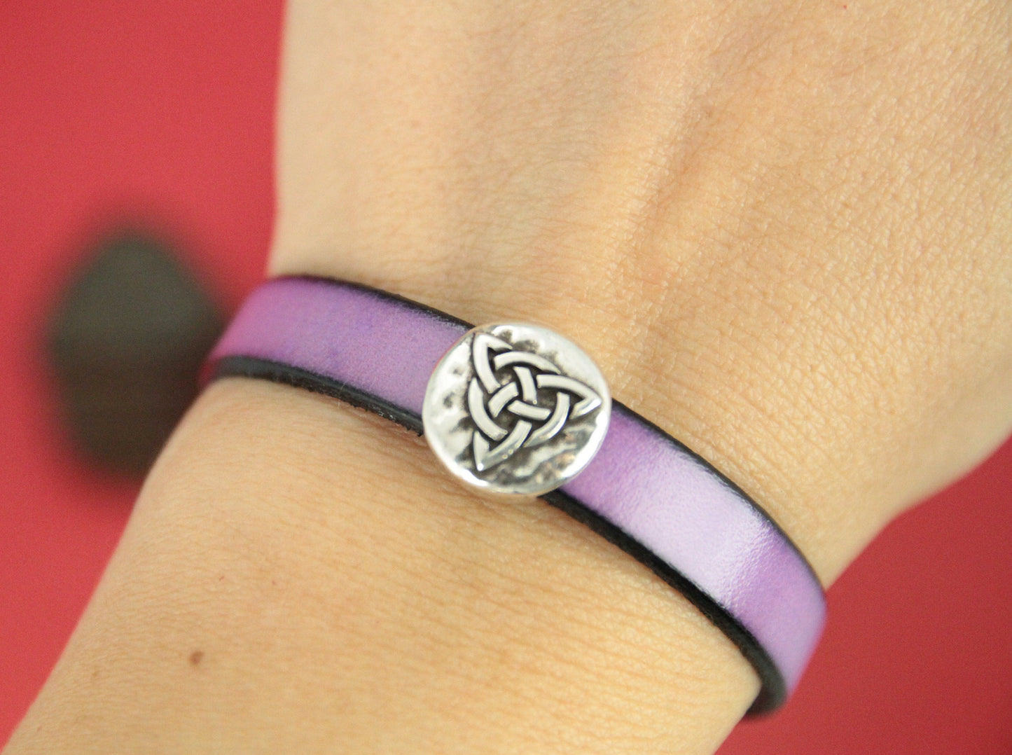 FS0451> MADE IN EUROPE 2 zamak flat cord sliders, 10mm cord Celtic knot sliders,  qty2