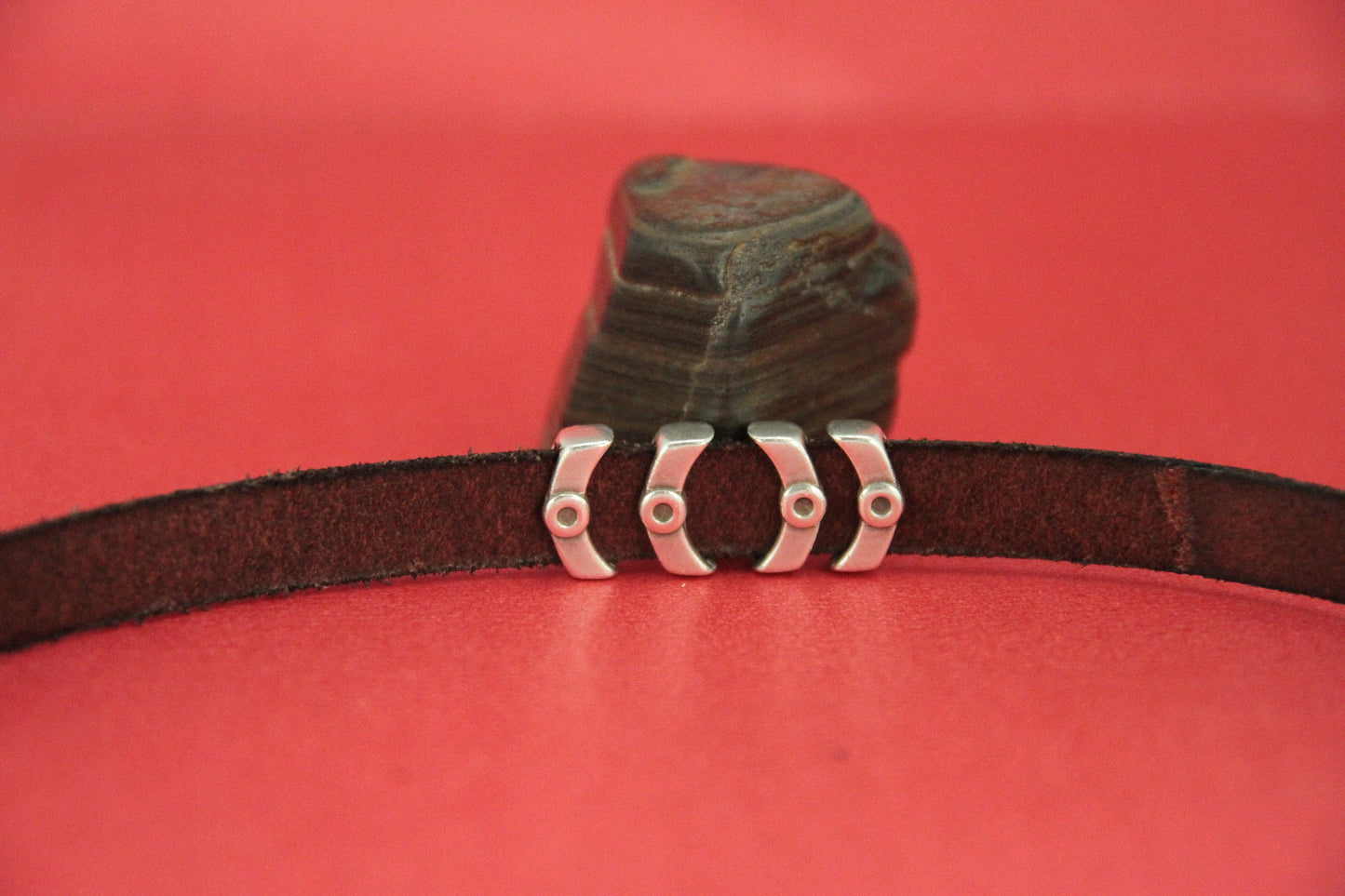 FS0459>>MADE IN EUROPE 4 curved crimpable sliders, 10mm flat cord sliders, silver bar sliders Qty4