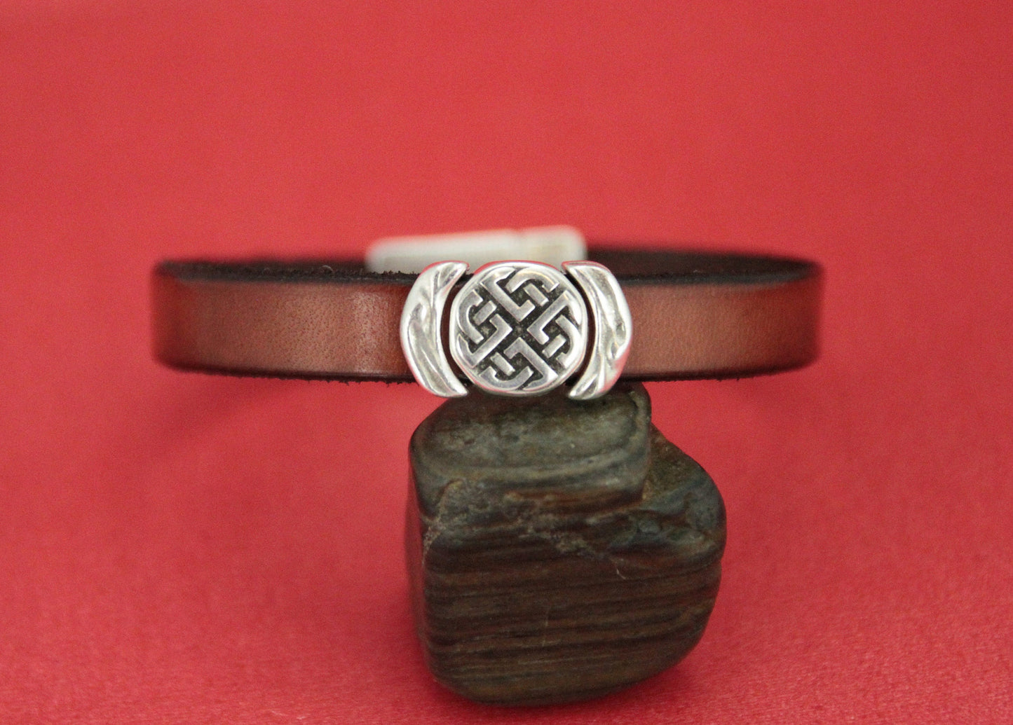 FS0458>> MADE IN EUROPE 2 zamak flat cord sliders, 10mm cord celtic knot sliders, qty2