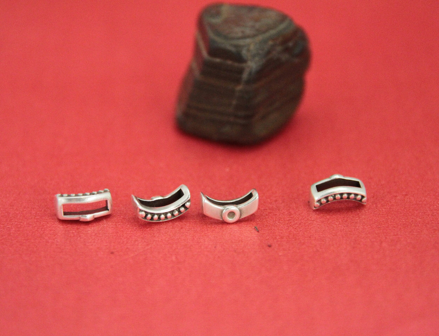 FS0459>>MADE IN EUROPE 4 curved crimpable sliders, 10mm flat cord sliders, silver bar sliders Qty4