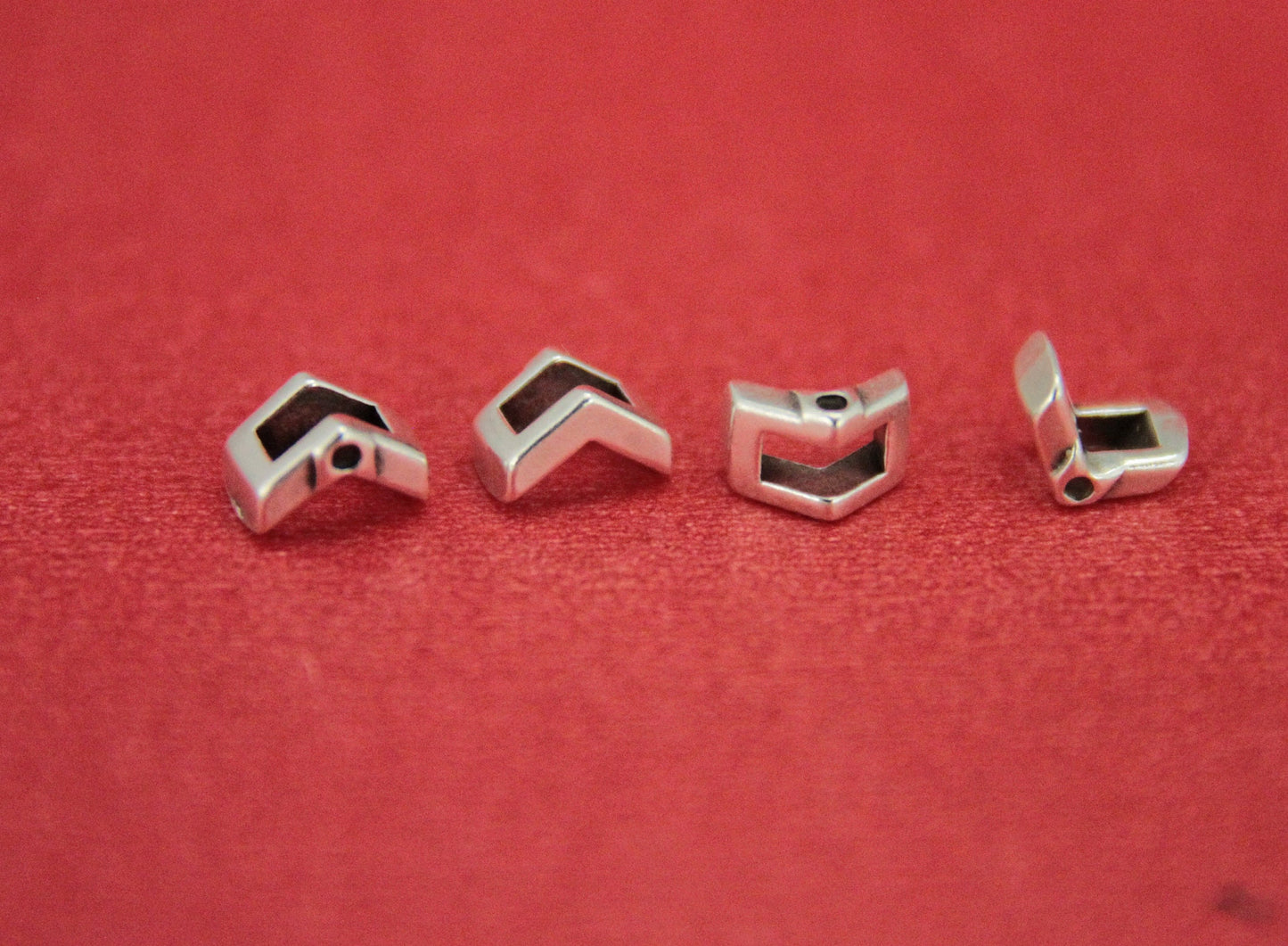 FS0461>>MADE in EUROPE 4 arrow crimpable sliders, 10mm leather cord sliders, 5mm arrow crimpable sliders (200117/200116)