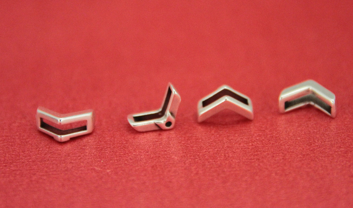 FS0461>>MADE in EUROPE 4 arrow crimpable sliders, 10mm leather cord sliders, 5mm arrow crimpable sliders (200117/200116)
