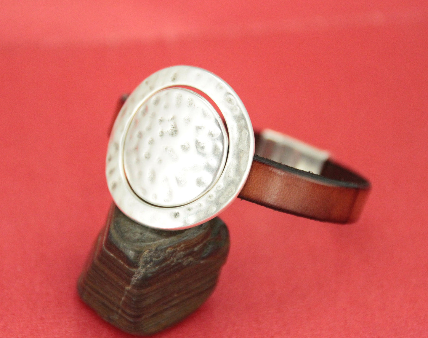 FS0114>>MADE in EUROPE zamak round hammered slider, 10mm flat cord slider, 10mm leather cord slider, zamak sliders  Qty1