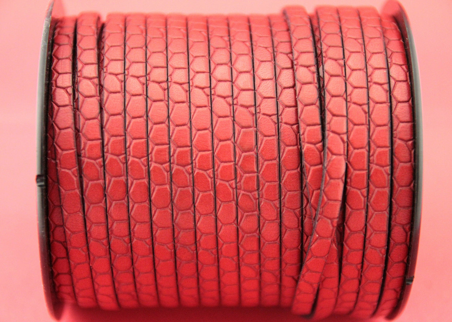 MADE in EUROPE 24'' flat 5mm embossed leather cord, 5mm flat leather cord, 5mm embossed leather cord (MARF5crocred)