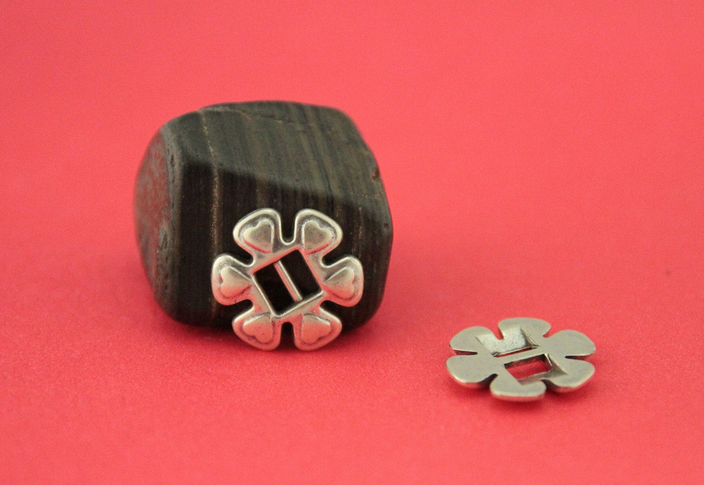 FS0472>>MADE in EUROPE 2 zamak flower sliders, 6mm silver slider, flower slider for flat leather cord (ABLZ228) Qty2