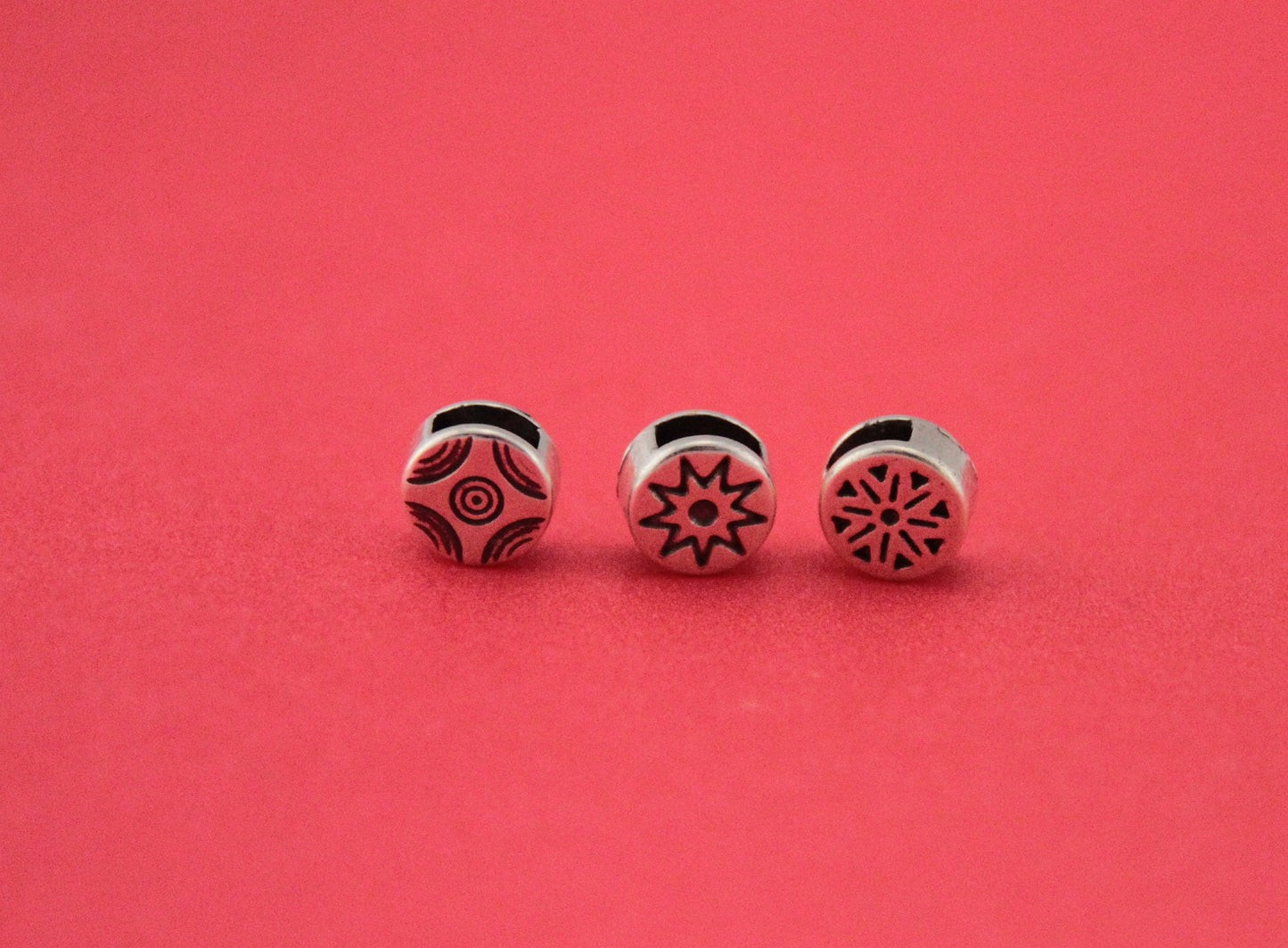 FS0474>>MADE in EUROPE 4 zamak sliders for 6mm cord, flat cord round slider, zamak round slider (ABLZ230) qty4