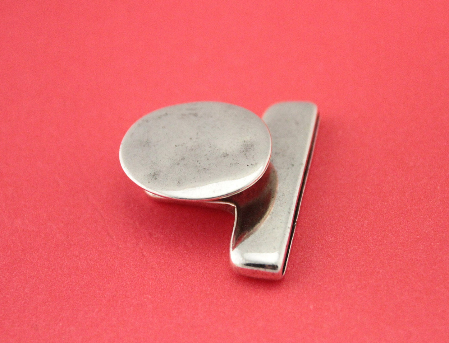 RC0176>>MADE IN EUROPE large button clasp, zamak button clasp,  hammered button clasp, (ablz232s) Qty 1