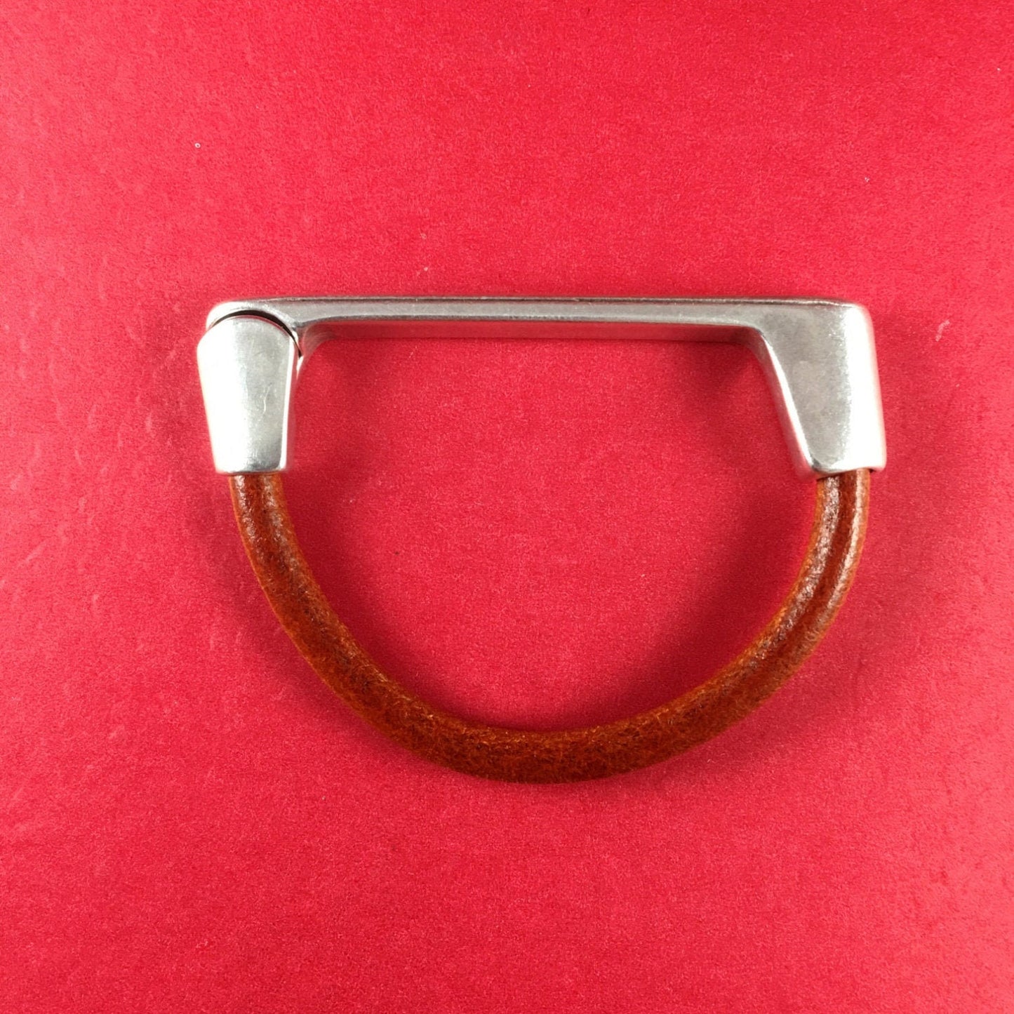 B0063>>MADE in EUROPE zamak half bracelet, zamak bar clasp, silver stick clasp, 5mm round cord clasp Qty1