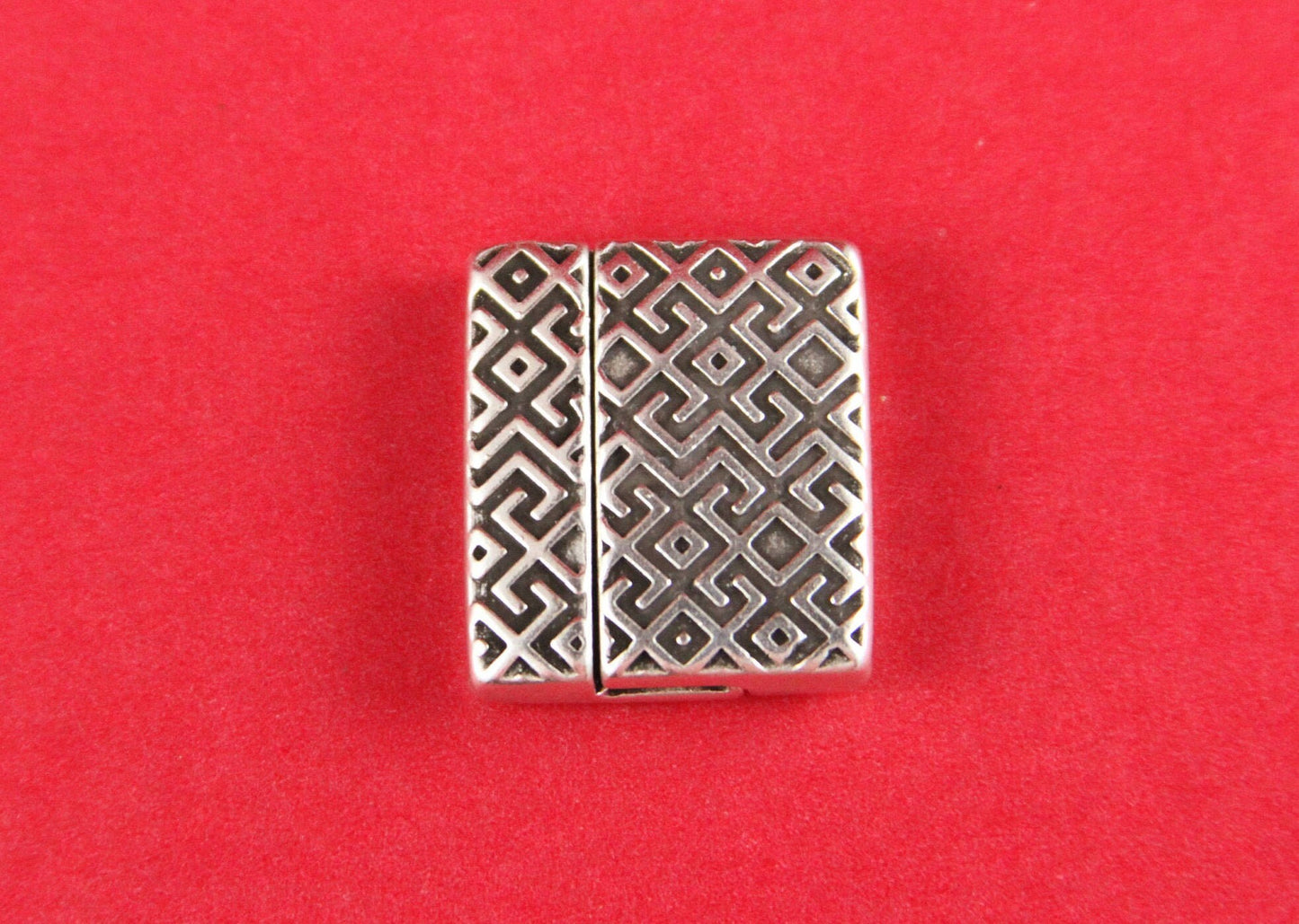 FC0078>>MADE in EUROPE zamak clasp, 20mm flat cord embossed clasp,20mm flat clasp, silver clasp Qty1