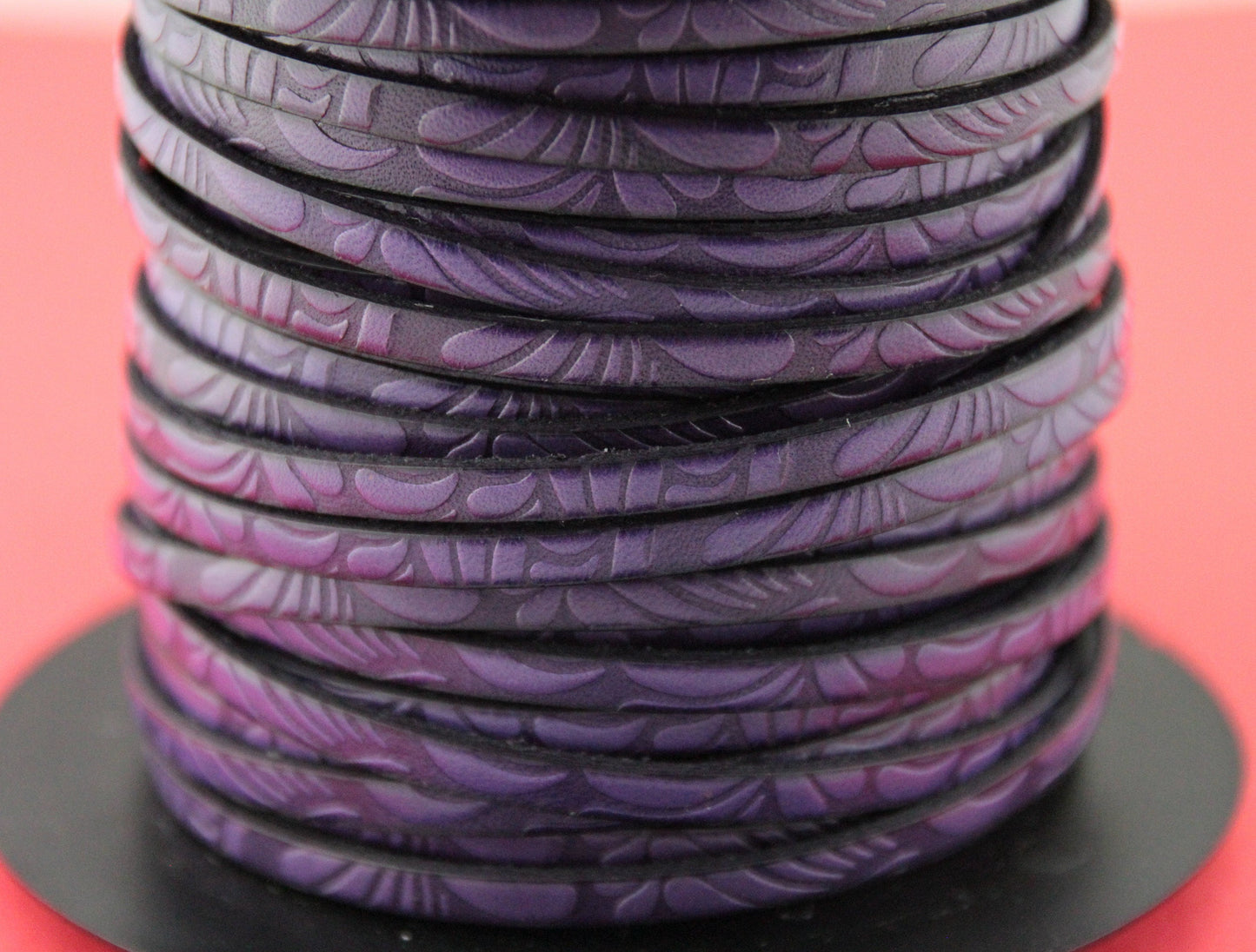 MADE in EUROPE 24'' flat 5mm embossed leather cord, 5mm flat leather cord, 5mm embossed leather cord (MARF5petalpurp)