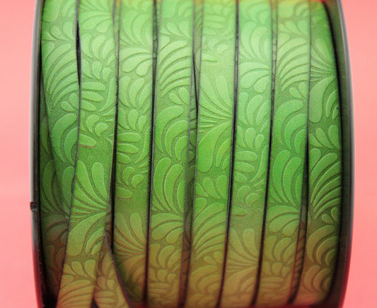 MADE in EUROPE 24" flat leather cord, embossed 10mm green leather cord, engraved leather cord (Marf10petgreen)