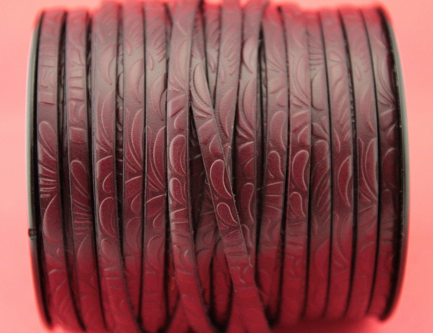 MADE in EUROPE 24" flat leather cord, 5mm leather cord, maroon embossed leather cord (Marf5petgren)