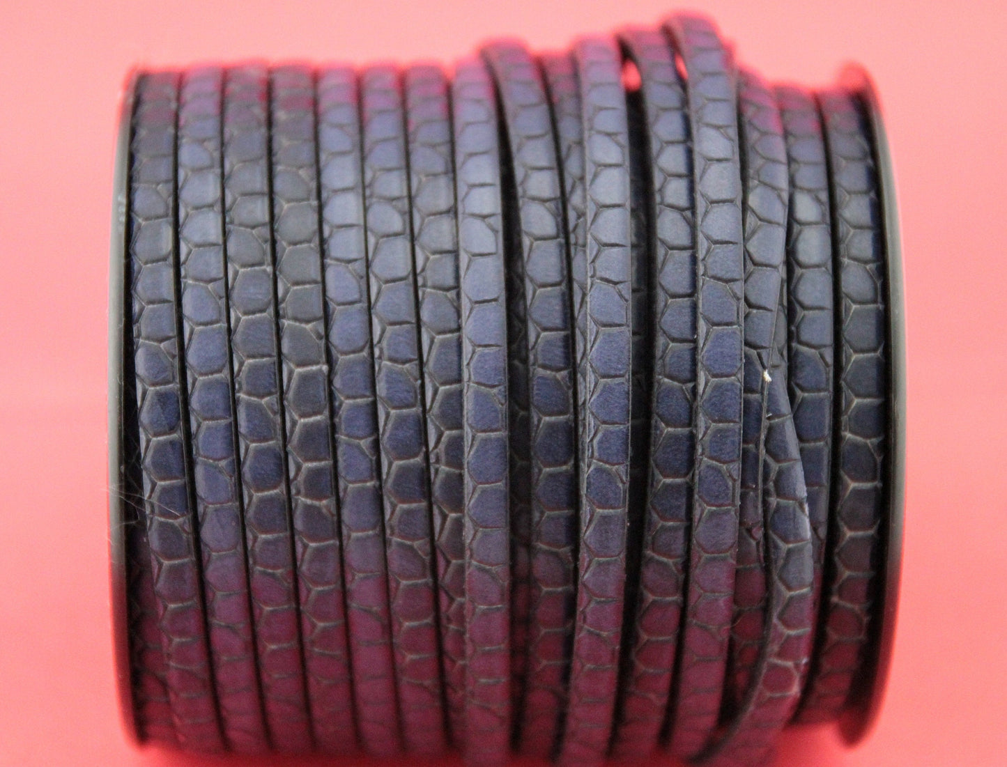 MADE in EUROPE 24" flat leather cord, crocodile skin embossed 5mm leather cord, genuine leather cord (Marf5crocazm)
