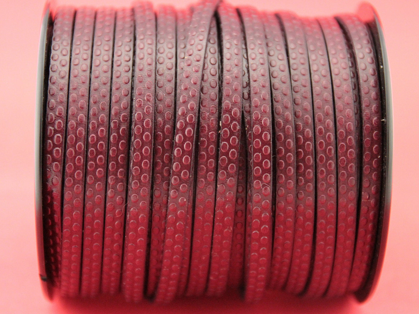 MADE in EUROPE 24" flat leather cord, 5mm leather cord, maroon embossed leather cord (Marf5polkagren)