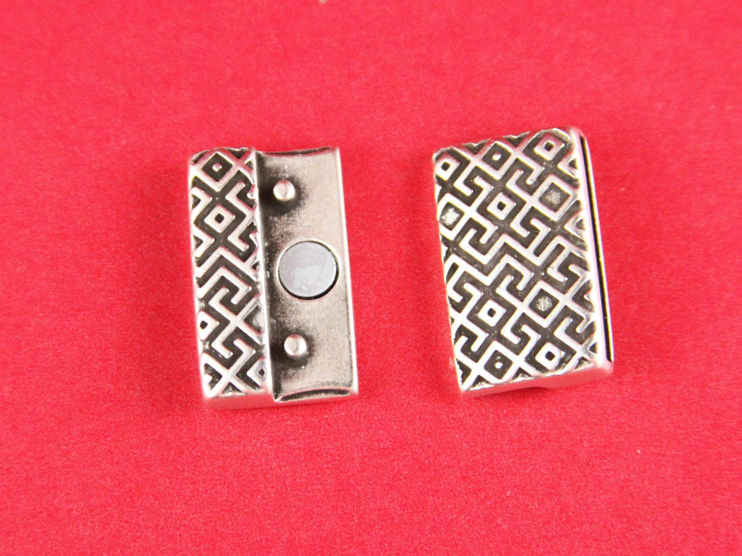 FC0078>>MADE in EUROPE zamak clasp, 20mm flat cord embossed clasp,20mm flat clasp, silver clasp Qty1