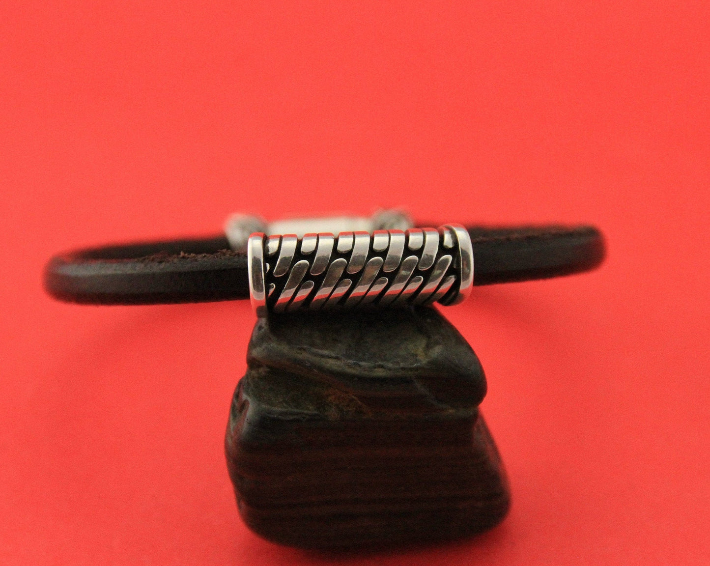 RS0144>>MADE in EUROPE zamak 5mm round cord tube