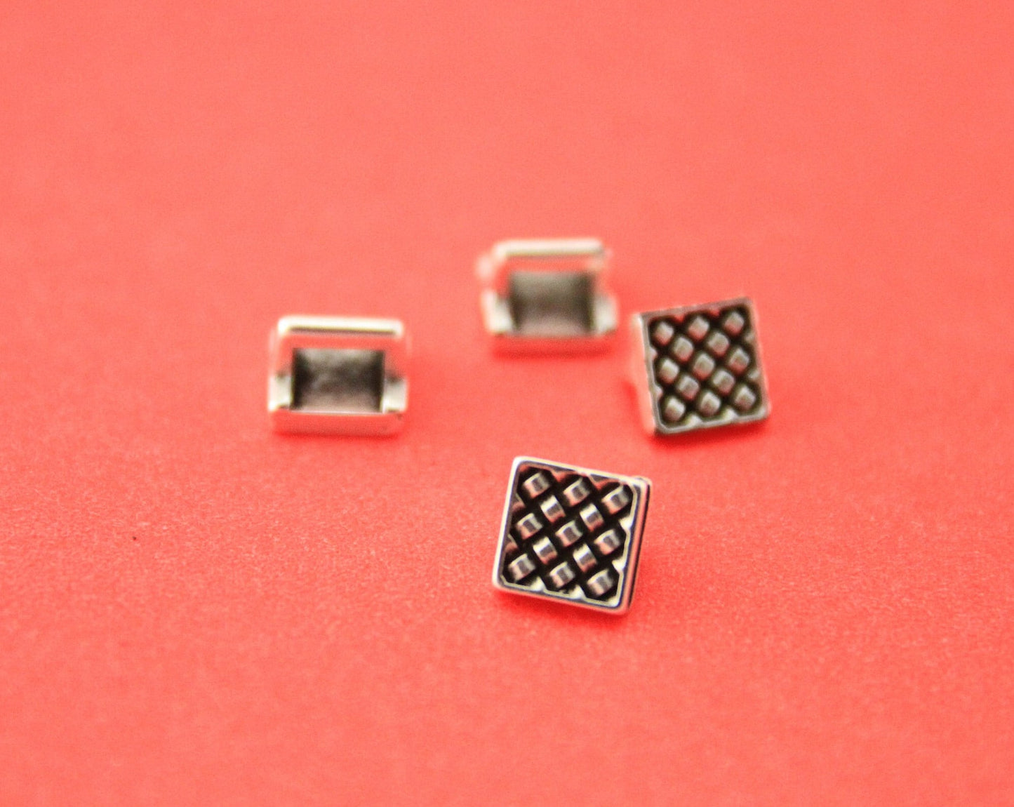 FS0502>>MADE in EUROPE zamak 4 square sliders for 5mm leather, 5mm flat sliders Qty4